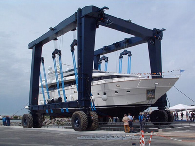 Подвижной Кран для Яхт 500 тонн